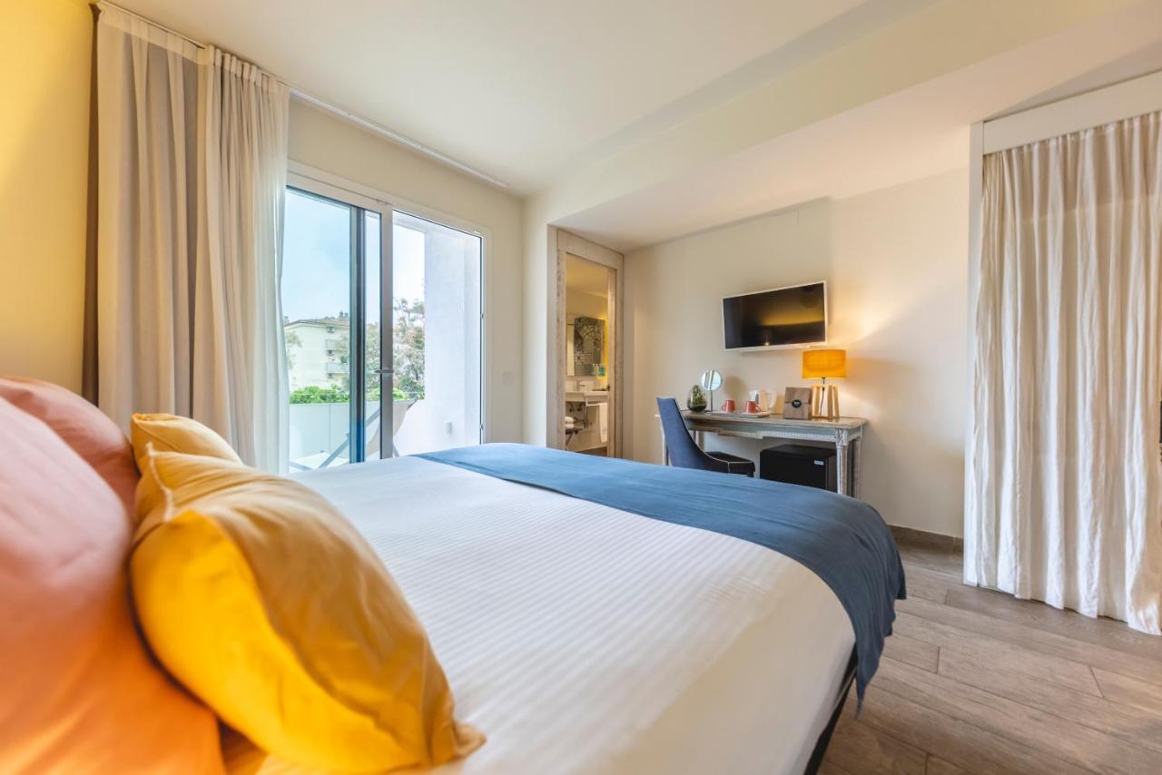 1935 Hotel Boutique & Apartments - Adults Only روساس المظهر الخارجي الصورة